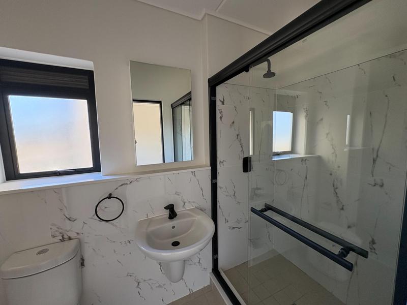 To Let 2 Bedroom Property for Rent in Richwood Western Cape